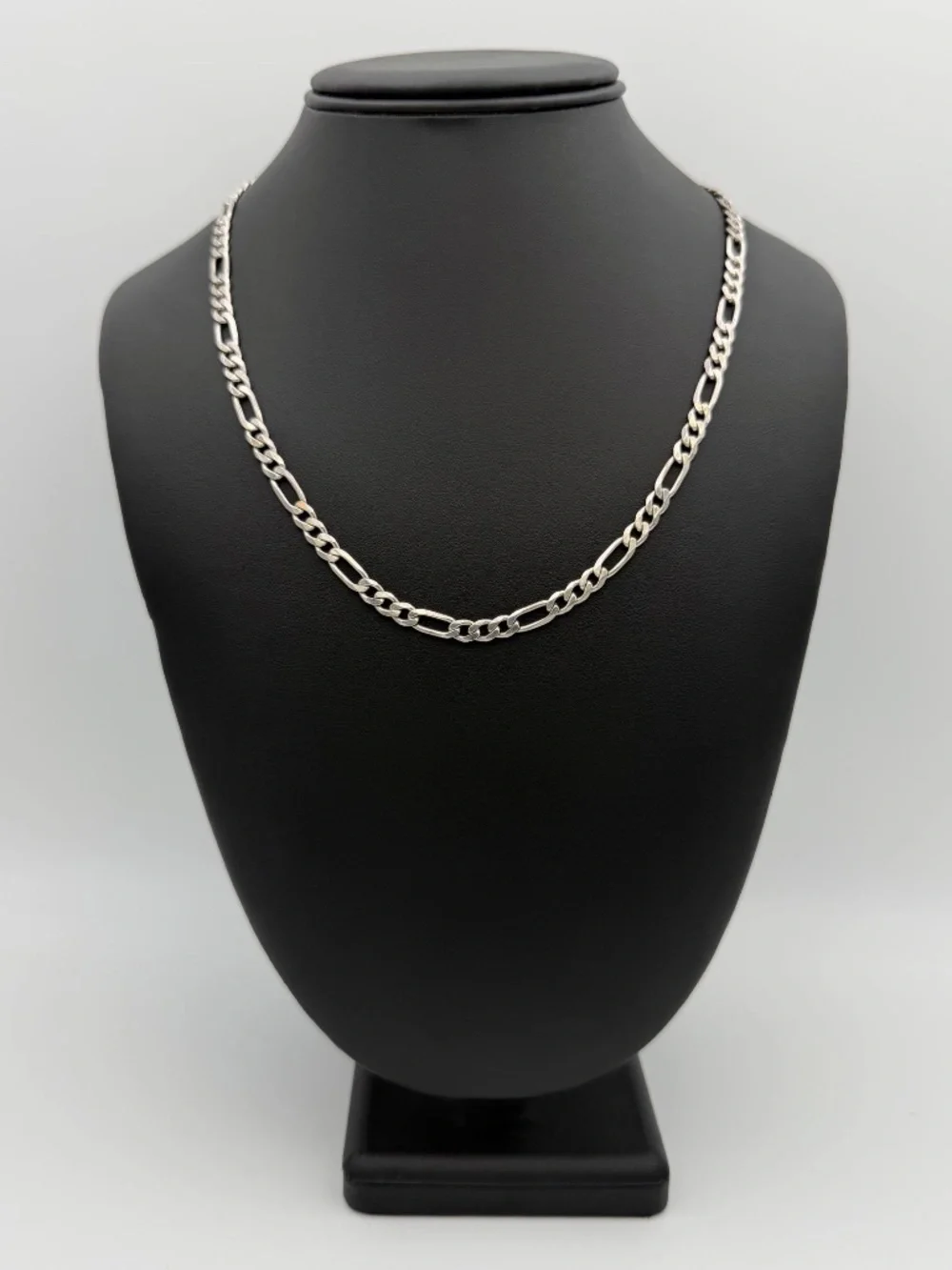 Italy 925 Sterling Silver solid Figaro Chain Necklace 20.5” 6mm